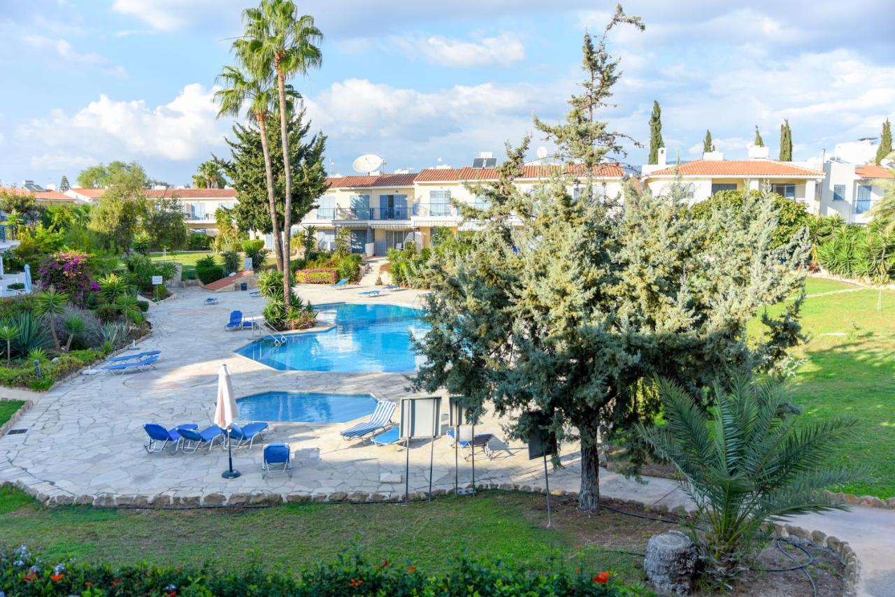 Paradise Gardens With A Large Terrace Paphos Kültér fotó